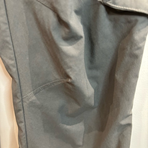 REI Sz  S Tall Convertible Cargo Style Many Pockets Hiking Outdoor Pants - Picture 7 of 14